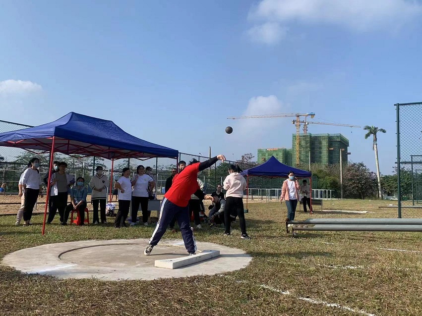 喜报！欧美性爱教职工参加海南师范大学39届运动会荣获团体总分一等奖