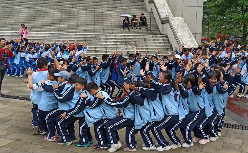 贯通古今学知识，科学知识谱未来――海南师范大学实验小学秋季研学旅行